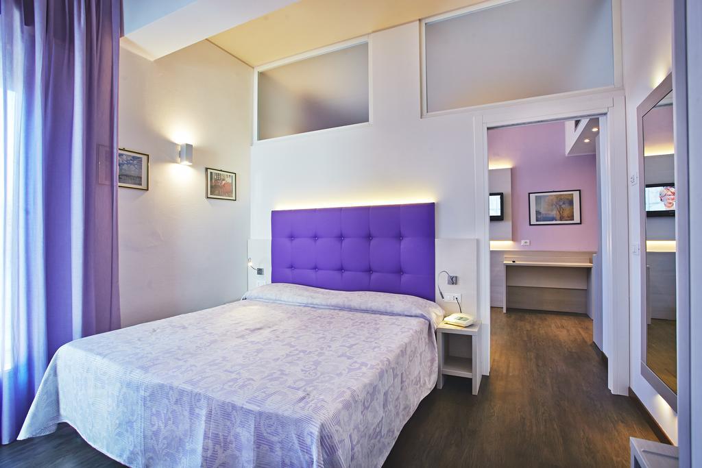 Hotel Sara Caorle Ruang foto